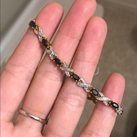 Black & silver gem bracelet (never worn) - Picture 1 of 5